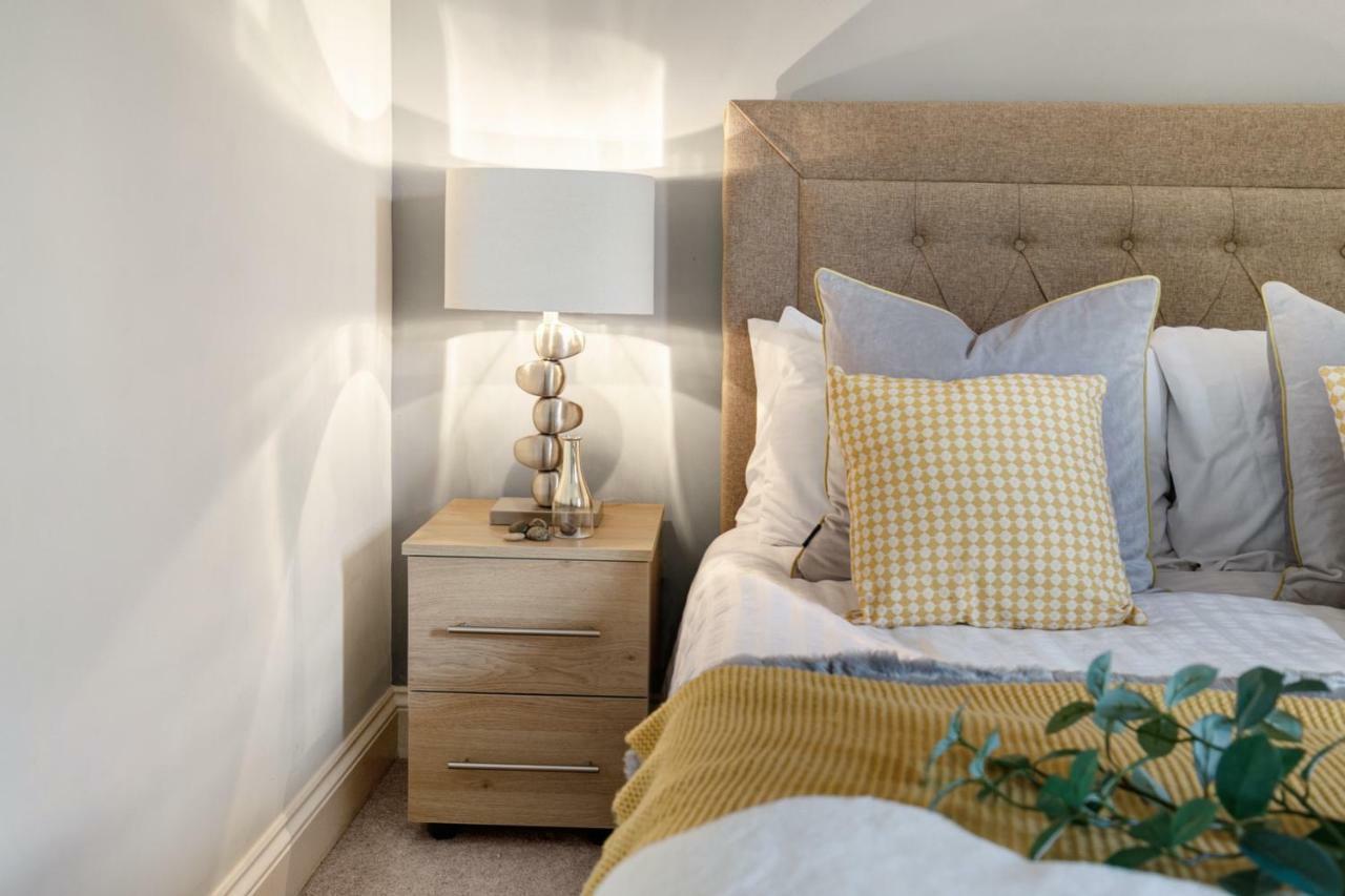 Stylish Cottage - Parking - Garden - Sleeps 6 Cambridge  Buitenkant foto